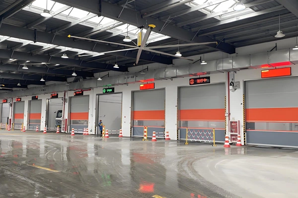 La versatilità della tela cerata dell'industria del PVC in vari settori