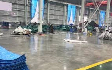 Officina di produzione di teloni 3