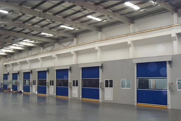 Scegliere il tessuto giusto per porte ad alta velocità